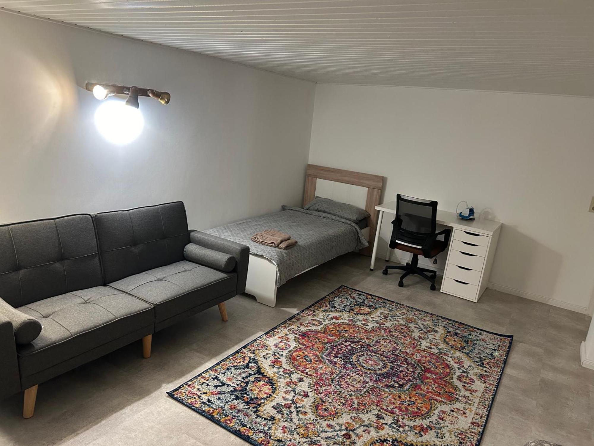 Souterrain Wohnung In Der Naehe Vom Duesseldorfer Flughafen Ratingen Exterior foto